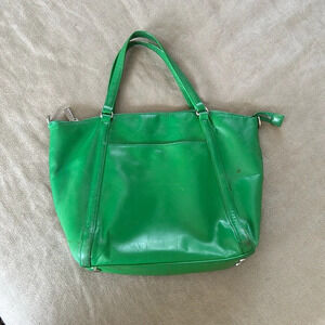 Hobo green zippered leather purse tote bag